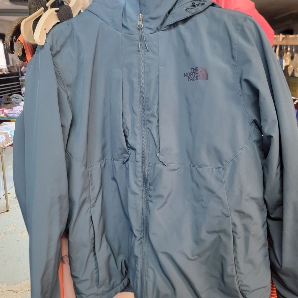 The North Face Men's Teal Performance Jacket